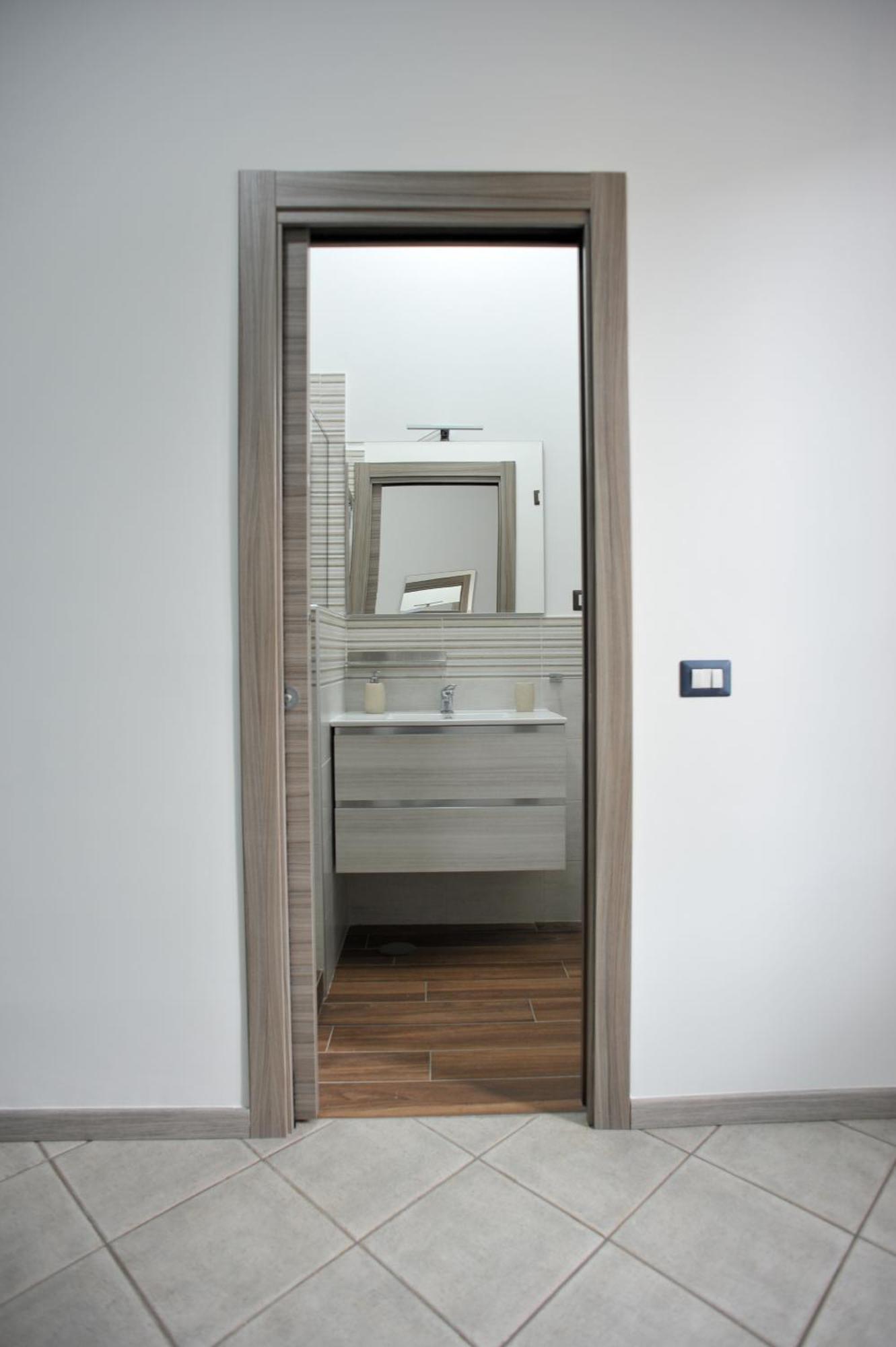 In Center Apartaments Salerno Exterior photo